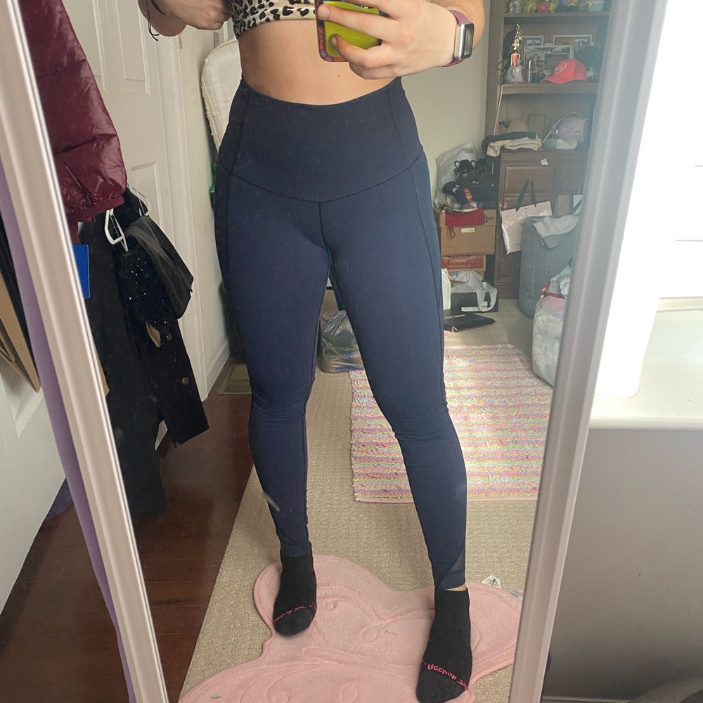 Lululemon navy blue full length navy leggings
